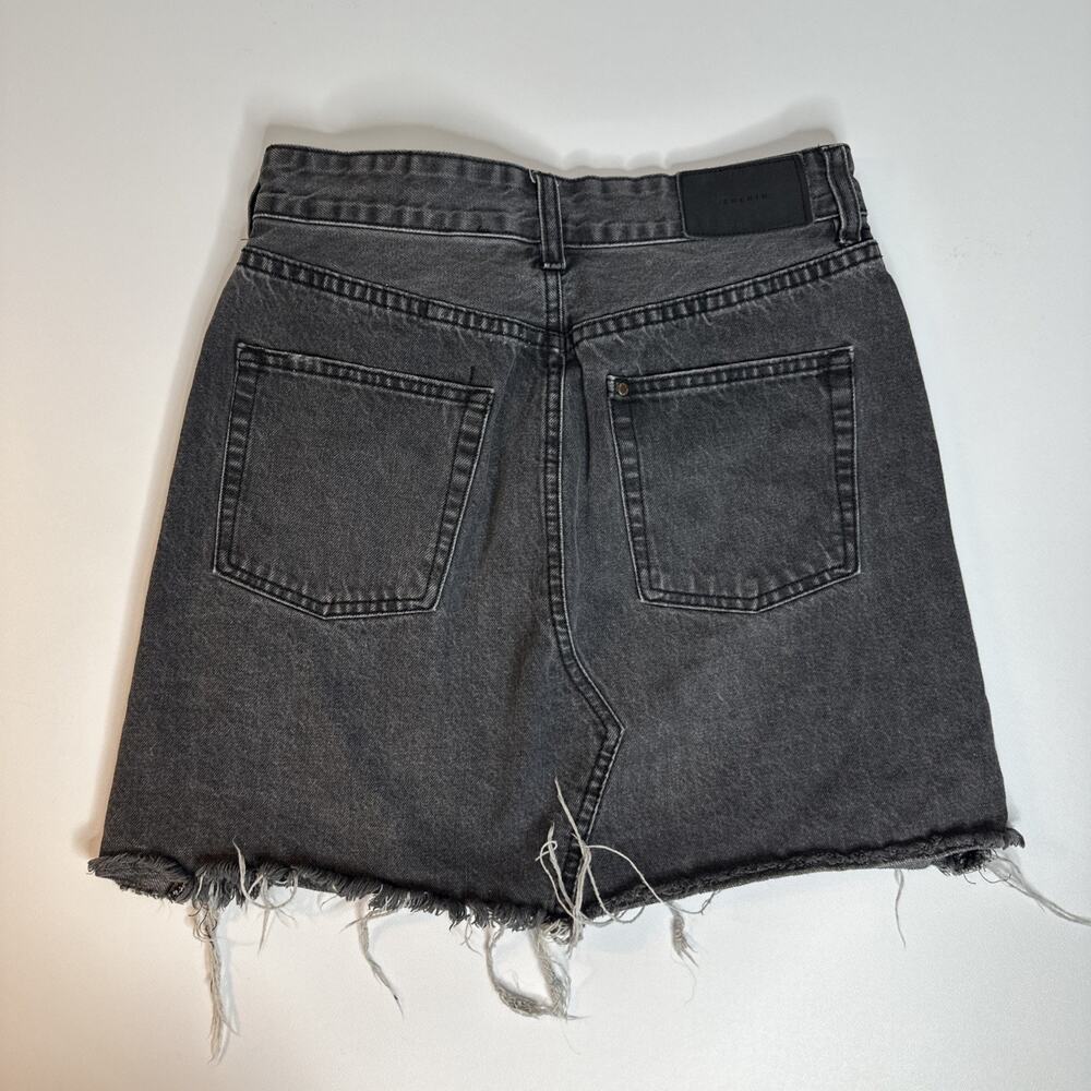 H&M Womens Size 4 Black Denim Mini Skirt High Waisted Distressed Frayed Jean - Picture 2 of 10